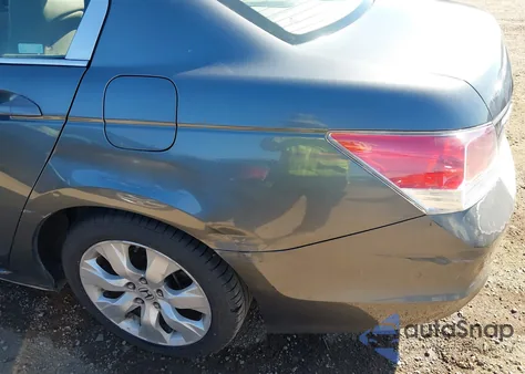 2009 Honda Accord 2.4 Ex-L from USA, damaged, VIN 1HGCP26819A137829